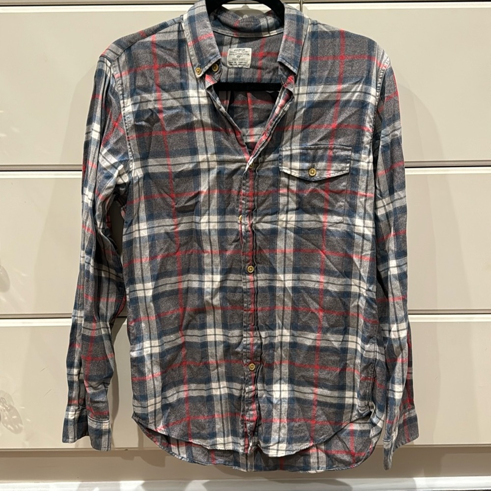 ✨ Men’s JCrew Button Down Shirt